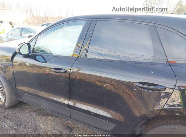 WP1AA2A5XMLB08135 2021 PORSCHE MACAN Black სალონის 360-გრადუსიანი ხედი
