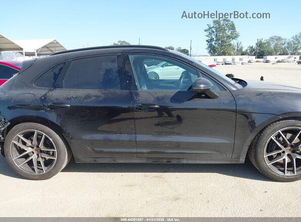 WP1AA2A5XRLB13150 2024 PORSCHE MACAN Black Панорамний вид салону 360°