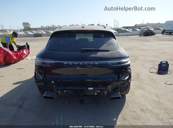 WP1AA2A5XRLB13150 2024 PORSCHE MACAN Black 