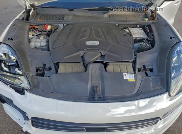 WP1AA2AY0NDA07014 2022 PORSCHE CAYENNE Белый Вид подкапотного пространства