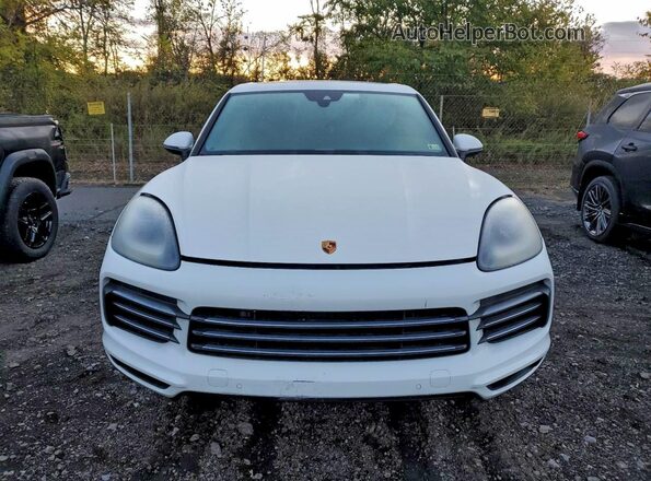 WP1AA2AY8PDA04901 2023 PORSCHE CAYENNE White წინა ხედი