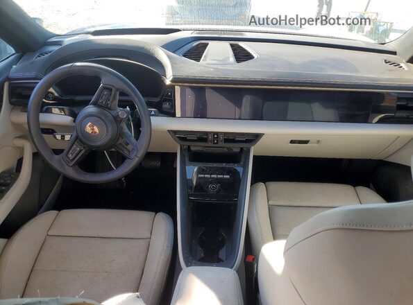 WP1AA2XAXRL000512 2024 PORSCHE MACAN Gray 
