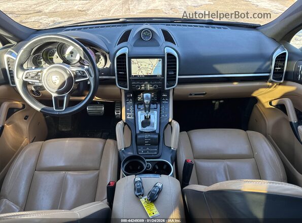 WP1AE2A23GLA64607 2016 PORSCHE CAYENNE Black Front view