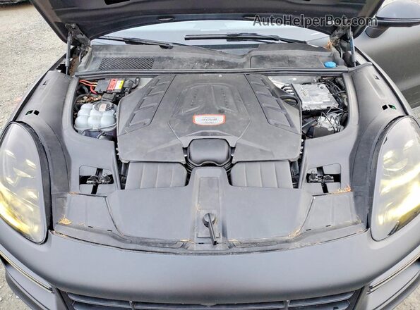 WP1AF2AY4MDA36774 2021 PORSCHE CAYENNE Black Вид підкапотного простору