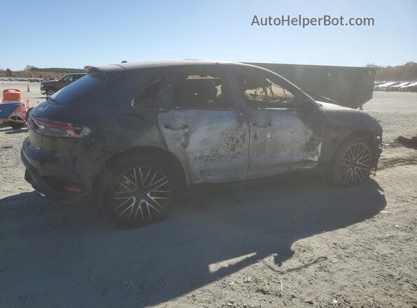 WP1AG2A51PLB35162 2023 PORSCHE MACAN Черный Задняя правая четверть