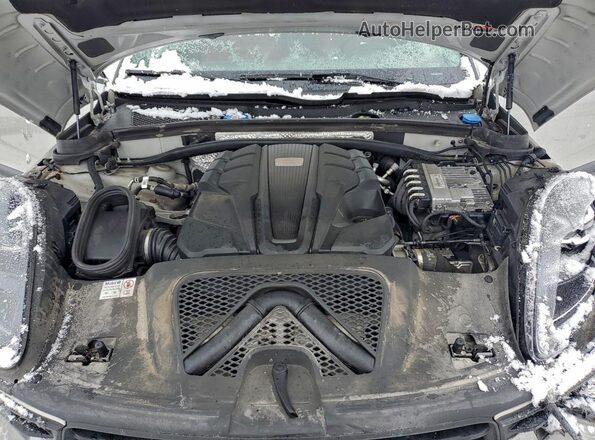 WP1AG2A51RLB36802 2024 PORSCHE MACAN Серебряный Вид задней части салона