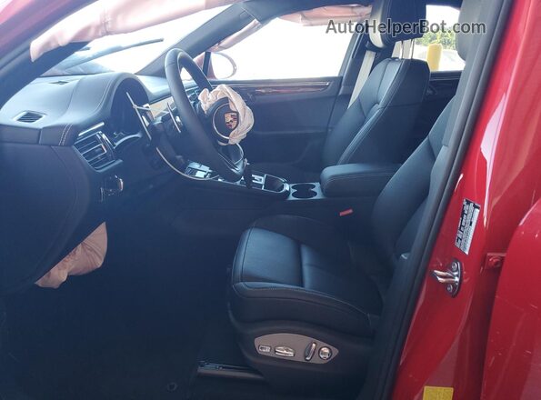 WP1AG2A55SLB42558 2025 PORSCHE MACAN Red Вид салону спереду