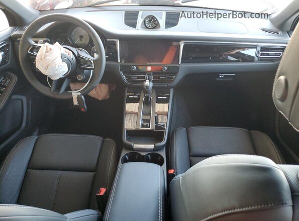 WP1AG2A55SLB42558 2025 PORSCHE MACAN Red Вид панелі приладів