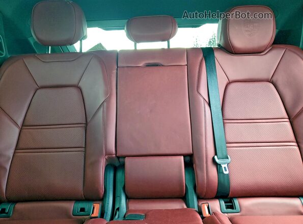 WP1BA2AY2LDA47869 2020 PORSCHE CAYENNE White Հետևի նստատեղերի տեսք