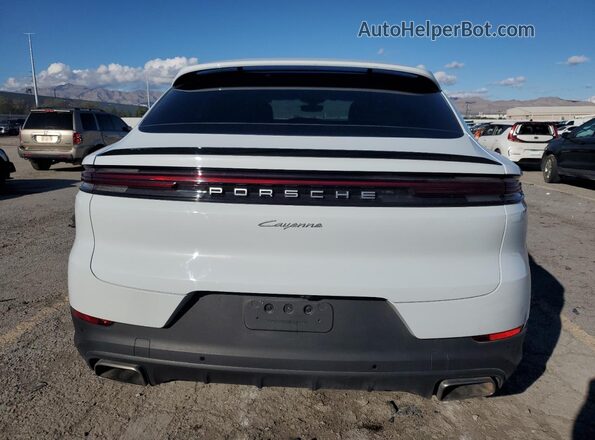 WP1BA2AY2RDA51834 2024 PORSCHE CAYENNE Белый Вид сзади