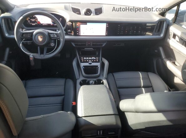 WP1BA2AY2SDA32240 2025 PORSCHE CAYENNE Gray Widok deski rozdzielczej