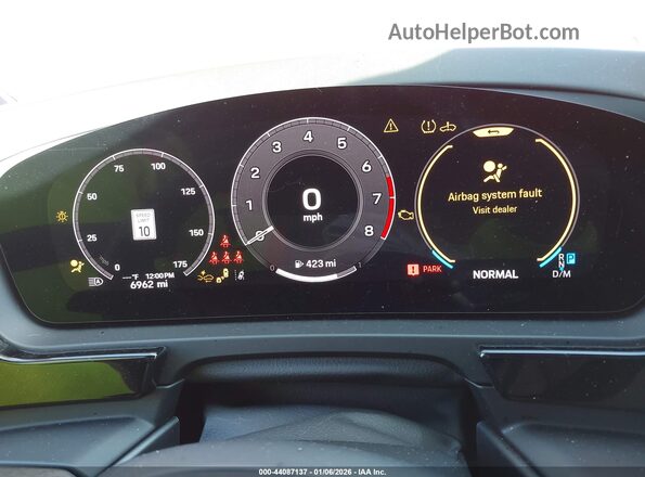 WP1BA2AY3SDA29184 2025 PORSCHE CAYENNE Красный Вид задних сидений