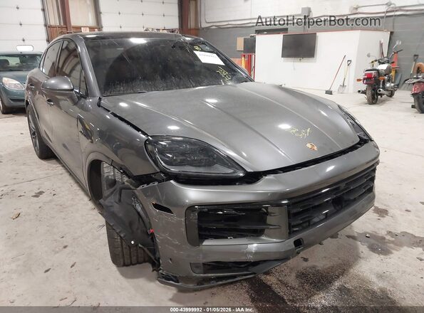 WP1BE2AY3SDA37564 2025 PORSCHE CAYENNE Gray Front view