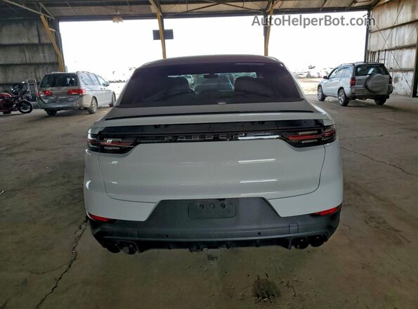 WP1BE2AY9MDA44070 2021 PORSCHE CAYENNE Black უკანა ხედი
