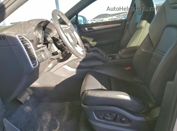 WP1BE2AYXPDA28500 2023 PORSCHE CAYENNE White Front interior view
