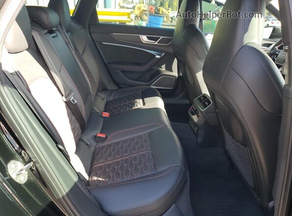 WUA1CBF20MN906189 2021 AUDI RS6 Black 
