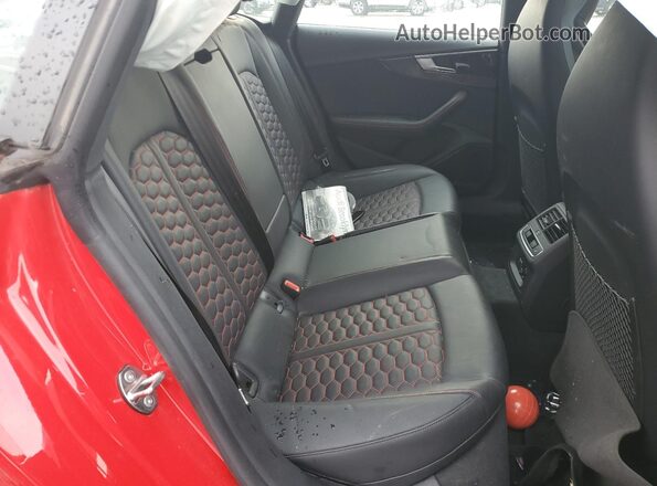 WUAAWCF51RA900827 2024 AUDI RS5 Red Widok tylnych siedzeń