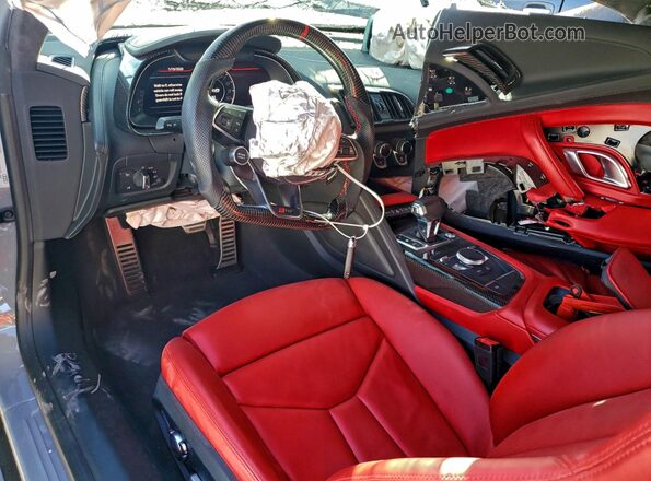 WUABAAFX4J7902162 2018 AUDI R8 Серый Вид панели приборов
