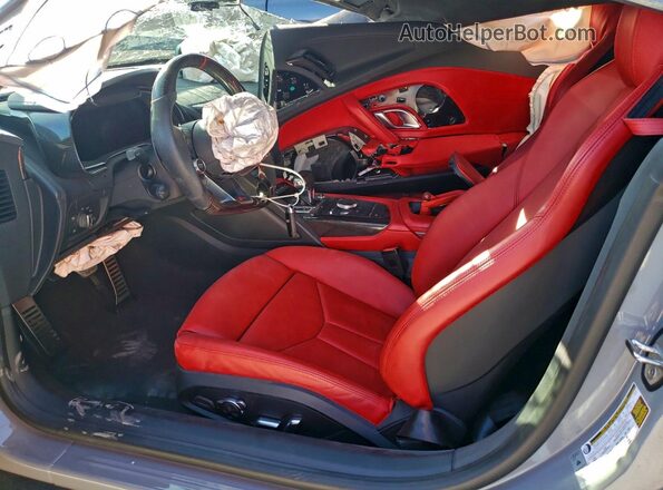 WUABAAFX4J7902162 2018 AUDI R8 Серый Вид салона спереди