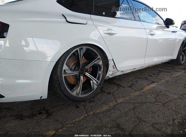 WUABWCF50KA900974 2019 AUDI RS5 White Widok z przodu