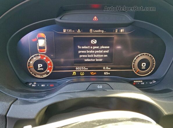 WUABWGFF2J1902983 2018 AUDI RS3 Gray Vista del cuadro de instrumentos