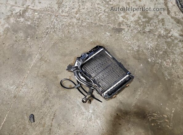 WUABWGFF4J1905321 2018 AUDI RS3 Gray Engine compartment view