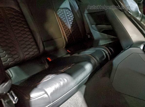 WUAPWAF56JA904777 2018 AUDI RS5 Red Vista de los asientos traseros