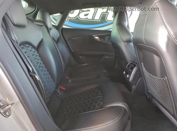 WUAW2AFCXGN902828 2016 AUDI RS7 Белый Вид задних сидений