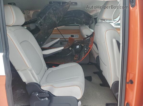 WVG6YVEB6SH016570 2025 VOLKSWAGEN ID Two Tone Vista interior trasera