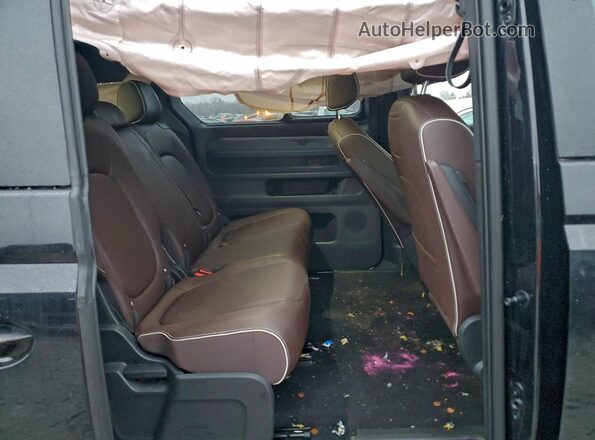 WVGAWVEB5SH015670 2025 VOLKSWAGEN ID Black Vista interior trasera