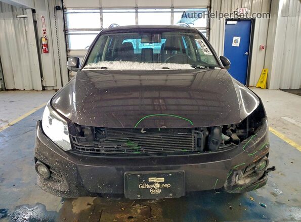 WVGBV7AX9GW534082 2016 VOLKSWAGEN TIGUAN Charcoal Widok z przodu