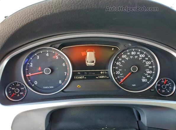 WVGEF9BP5GD001484 2016 VOLKSWAGEN TOUAREG Black ხელსაწყოთა პანელის ხედი
