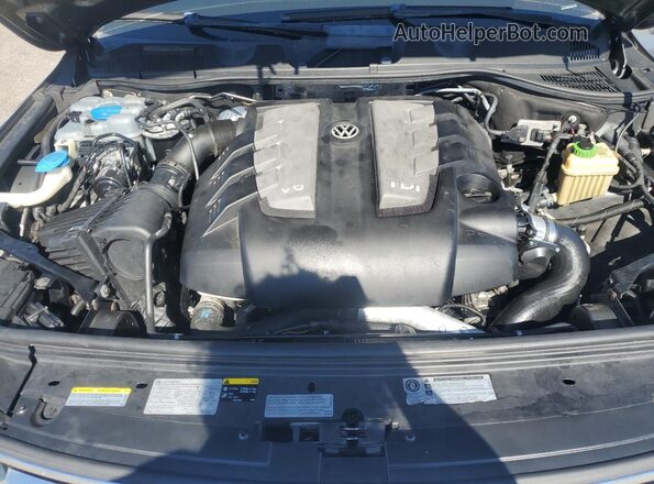 WVGEP9BP3GD001769 2016 VOLKSWAGEN TOUAREG Gray ძრავის განყოფილების ხედი