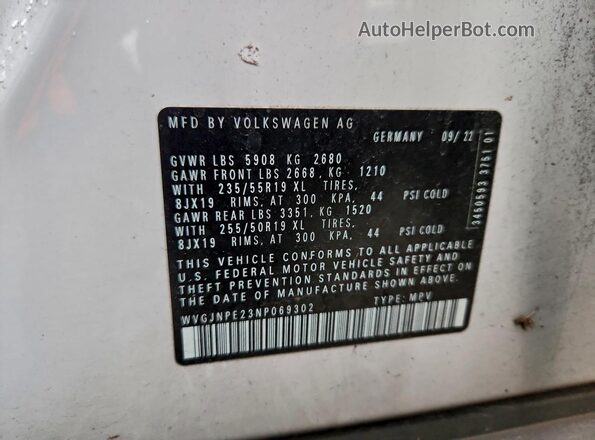 WVGJNPE23NP069302 2022 VOLKSWAGEN ID.4 White VIN sticker view