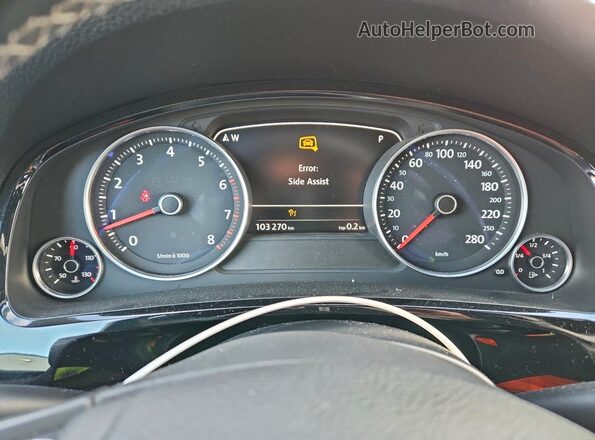 WVGRF7BP4HD001015 2017 VOLKSWAGEN TOUAREG White 
