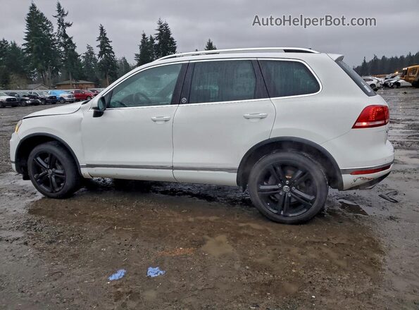 WVGRF7BP4HD002861 2017 VOLKSWAGEN TOUAREG White Tył lewy