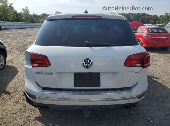 WVGRF7BPXHD006347 2017 VOLKSWAGEN TOUAREG White Հետևի տեսք