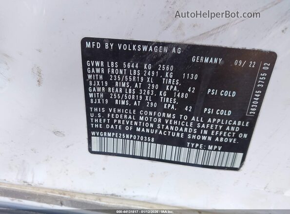 WVGRMPE25NP070358 2022 VOLKSWAGEN ID.4 White Engine compartment view