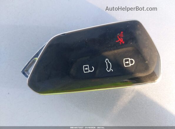 WVGTMPE21MP044621 2021 VOLKSWAGEN ID.4 White Вид панелі приладів