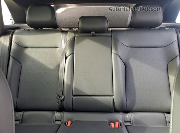 WVGTMPE27MP064632 2021 VOLKSWAGEN ID.4 Gray Widok tylnych siedzeń