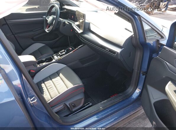WVW3A7CD7SW260364 2025 VOLKSWAGEN GOLF Blue Vista interior delantera