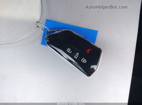 WVW3A7CD7SW260364 2025 VOLKSWAGEN GOLF Blue Vista del salpicadero