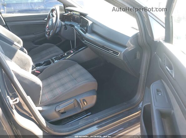 WVW8A7CD4PW154094 2023 VOLKSWAGEN GOLF Gray Widok wnętrza z przodu