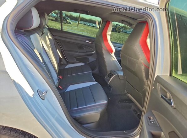 WVW987CD6NW173601 2022 VOLKSWAGEN GTI White Widok tylnych siedzeń