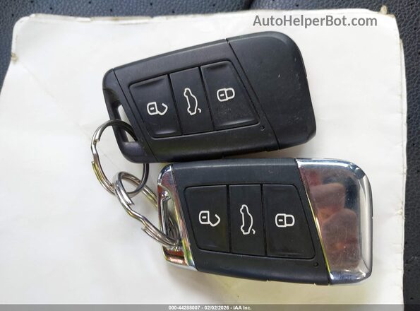 WVWAR7AN6ME008609 2021 VOLKSWAGEN ARTEON White Вид панелі приладів