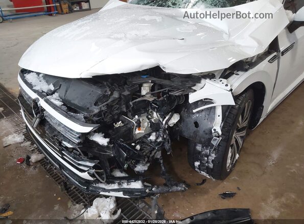 WVWBR7AN6LE012811 2020 VOLKSWAGEN ARTEON Белый Вид спереди