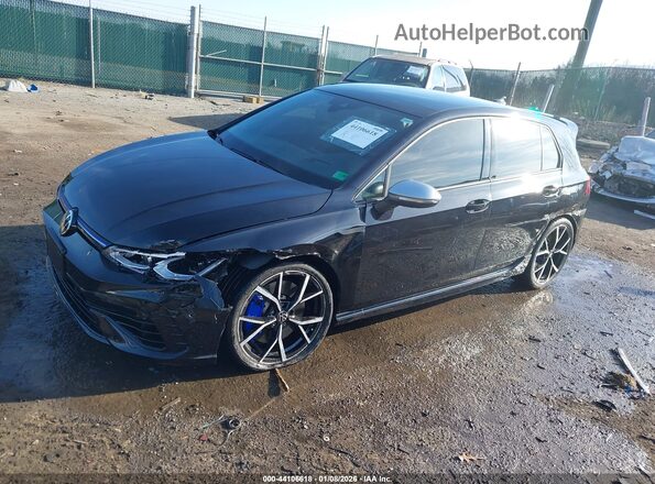 WVWEB7CD0PW208958 2023 VOLKSWAGEN GOLF Черный Передняя левая четверть