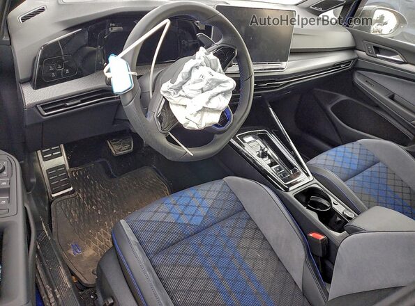WVWEB7CD2SW216424 2025 VOLKSWAGEN GOLF Blue Vista del salpicadero