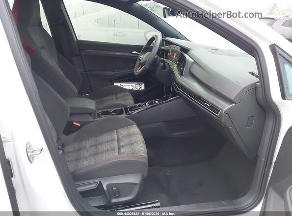 WVWGA7CD7PW177879 2023 VOLKSWAGEN GOLF White Front interior view