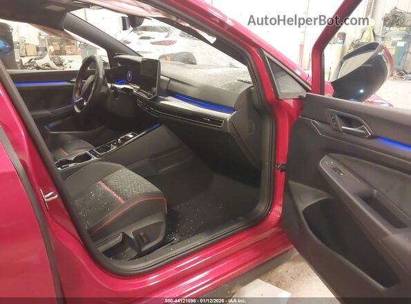 WVWSA7CD3SW244061 2025 VOLKSWAGEN GOLF Red Front interior view